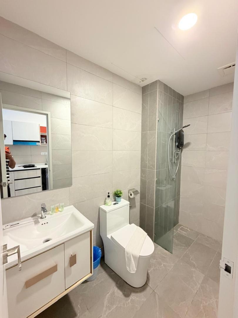 Near Quill Residence At Majestik Service Suite Kl By Diamond — Photos 1